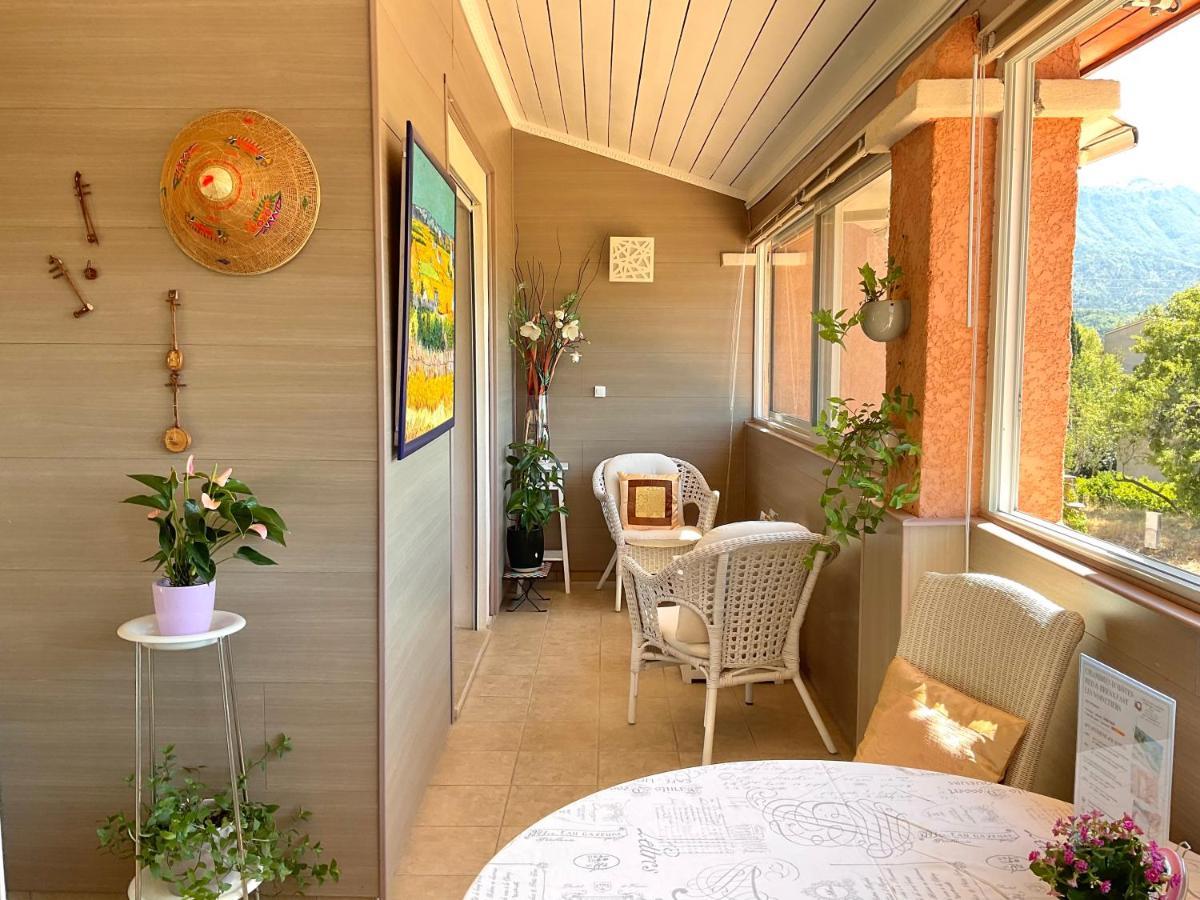 Chambres D'Hotes Les Noisetiers Digne-les-Bains Kültér fotó